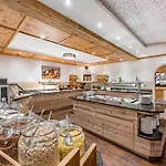 Tilia Living - Mit Dem Komfort Eines Kleinen, Feinen 4* Ried im Oberinntal