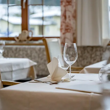 Tilia Living - Mit Dem Komfort Eines Kleinen, Feinen Ried im Oberinntal