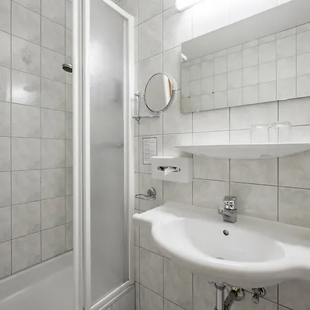 Tilia Living - Mit Dem Komfort Eines Kleinen, Feinen 4* Ried im Oberinntal