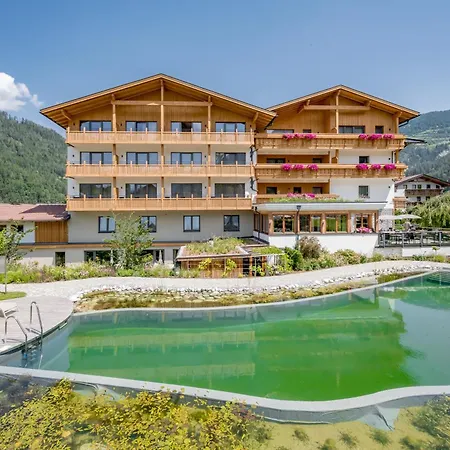 Hotel Tilia Living - Mit Dem Komfort Eines Kleinen, Feinen 4*