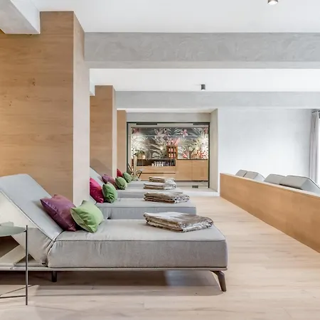 Ξενοδοχείο Tilia Living - Mit Dem Komfort Eines Kleinen, Feinen 4*