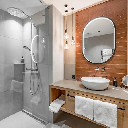 Tilia Living - Mit Dem Komfort Eines Kleinen, Feinen Ξενοδοχείο Ried im Oberinntal